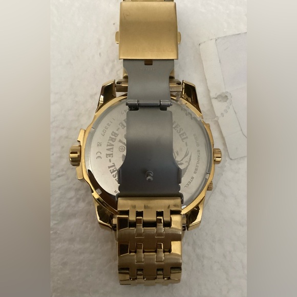 Diesel Men's Chronograph Uber Chief Gold-Tone Stainless Steel Bracelet Watch